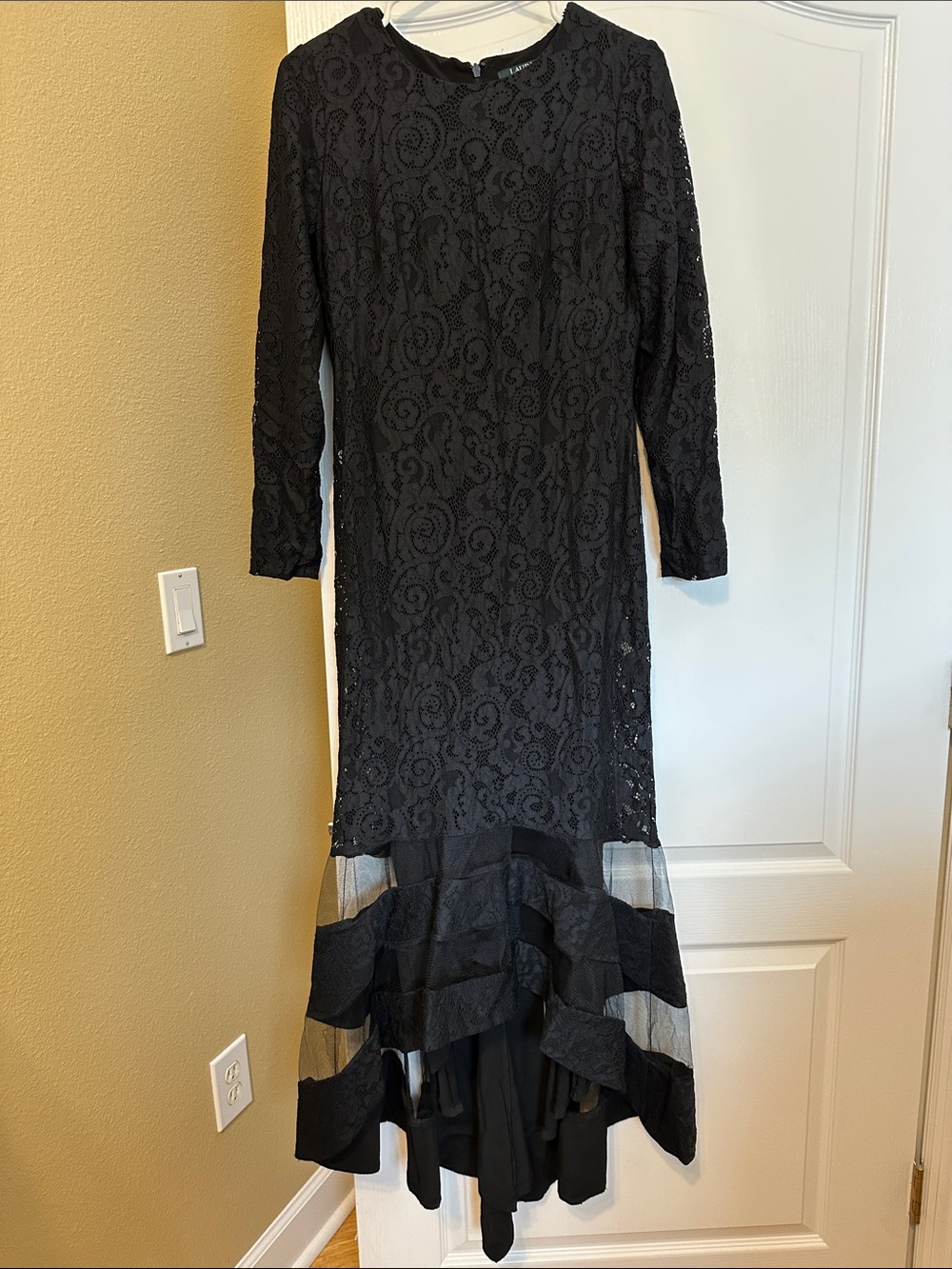 Lauren Ralph Lauren Black Lace High Low Midi Dress Long Sleeve Ruffle Hem Sz 4